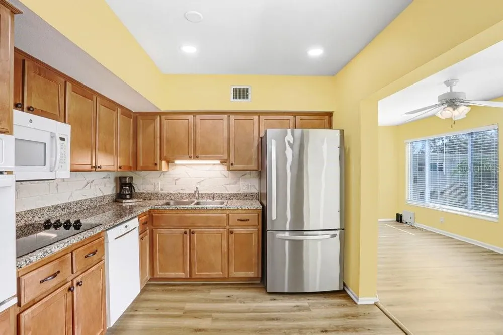 2285 ISRAELI DRIVE #57 Clearwater, FL 33763