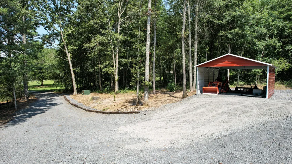 300 Mcclure Road Benton, TN 37307