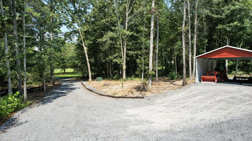 300 Mcclure Road Benton, TN 37307
