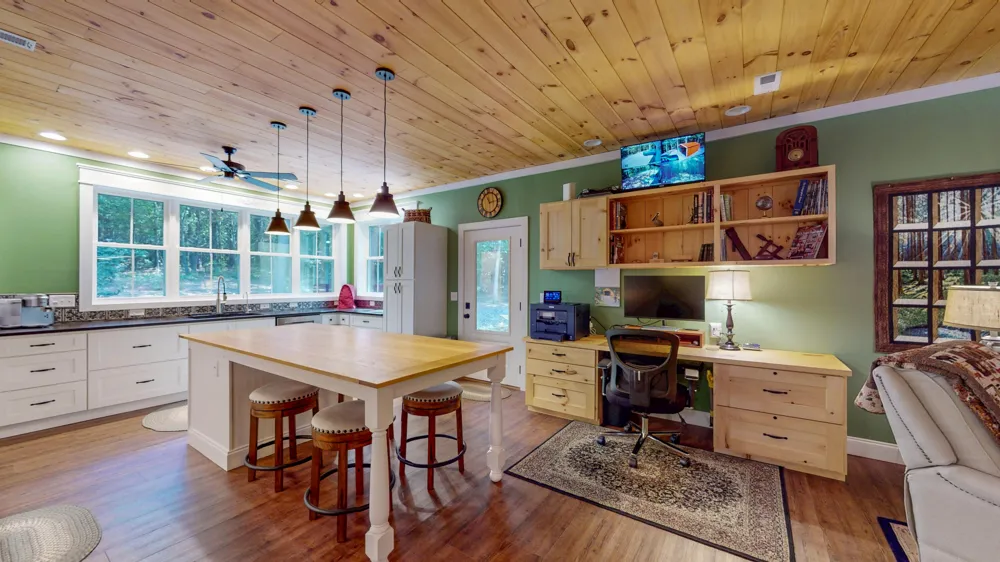 300 Mcclure Road Benton, TN 37307