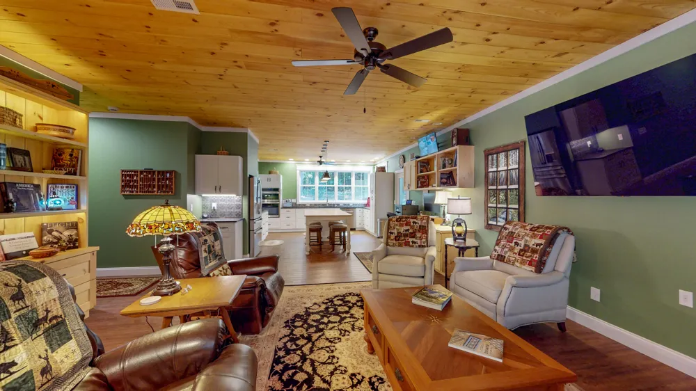 300 Mcclure Road Benton, TN 37307