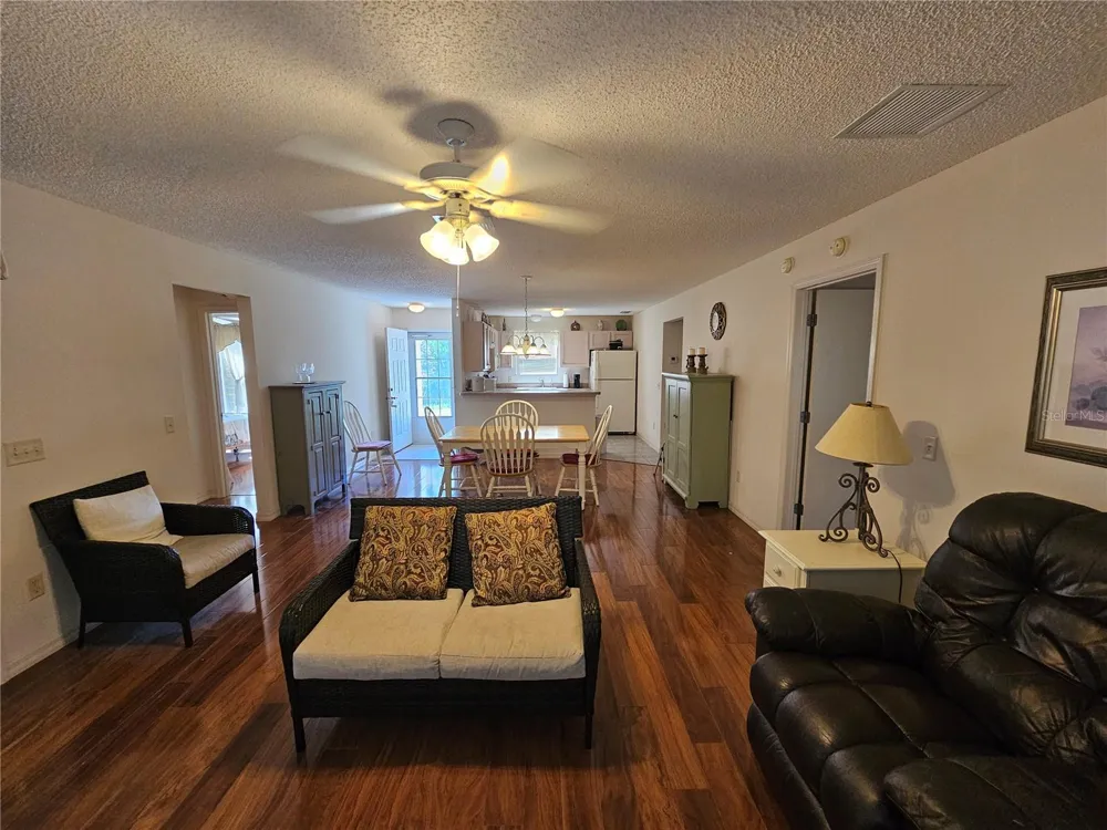 945 CANDLER PLACE The Villages, FL 32162