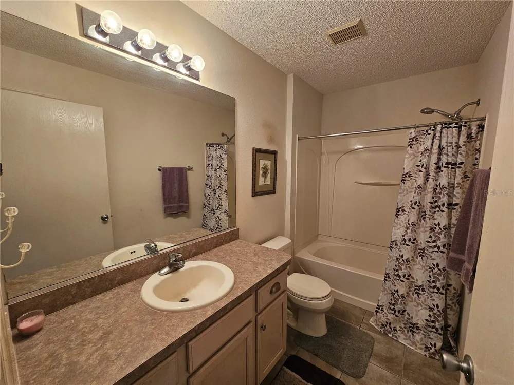 945 CANDLER PLACE The Villages, FL 32162