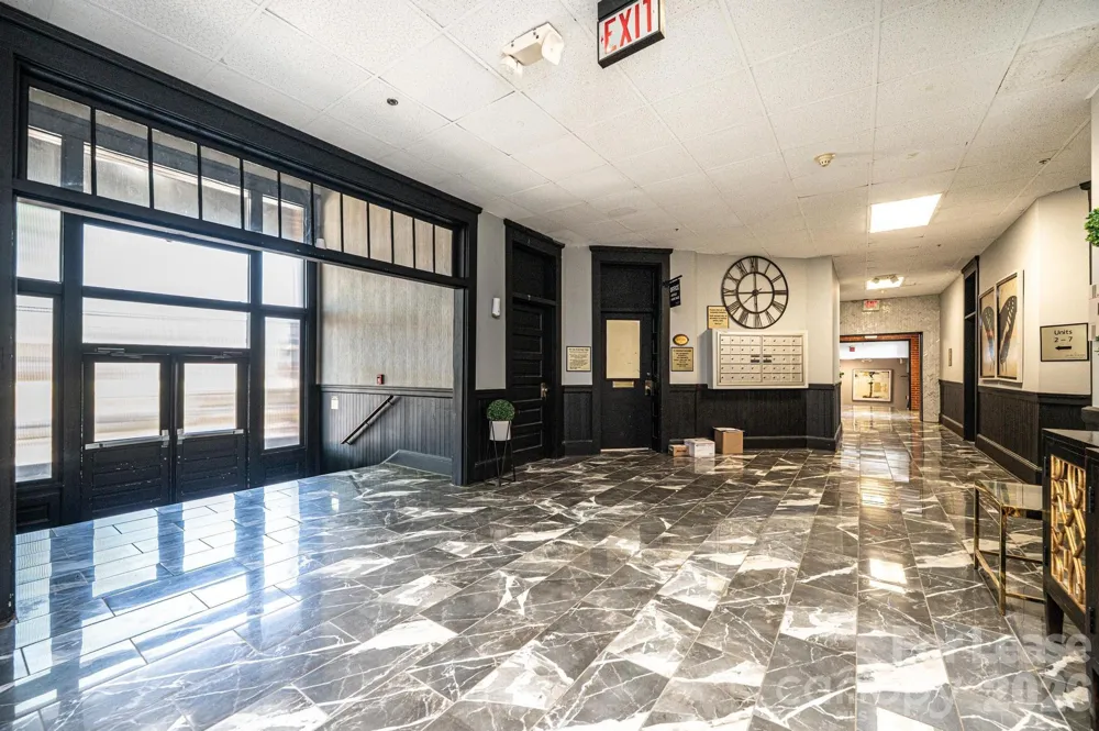 426 2nd Avenue SE Hickory, NC 28601