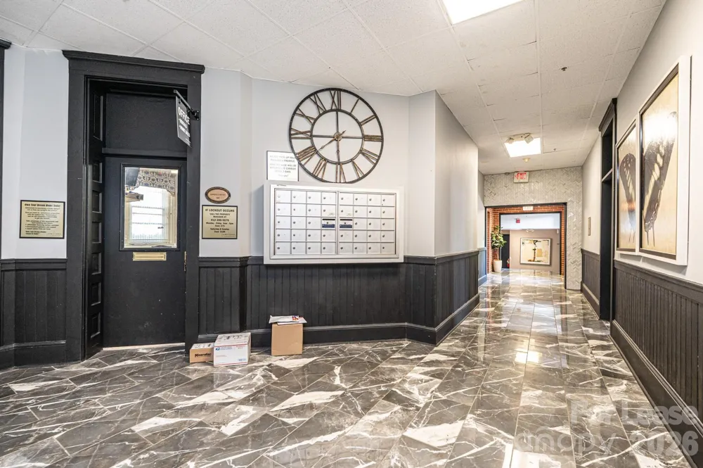 426 2nd Avenue SE Hickory, NC 28601