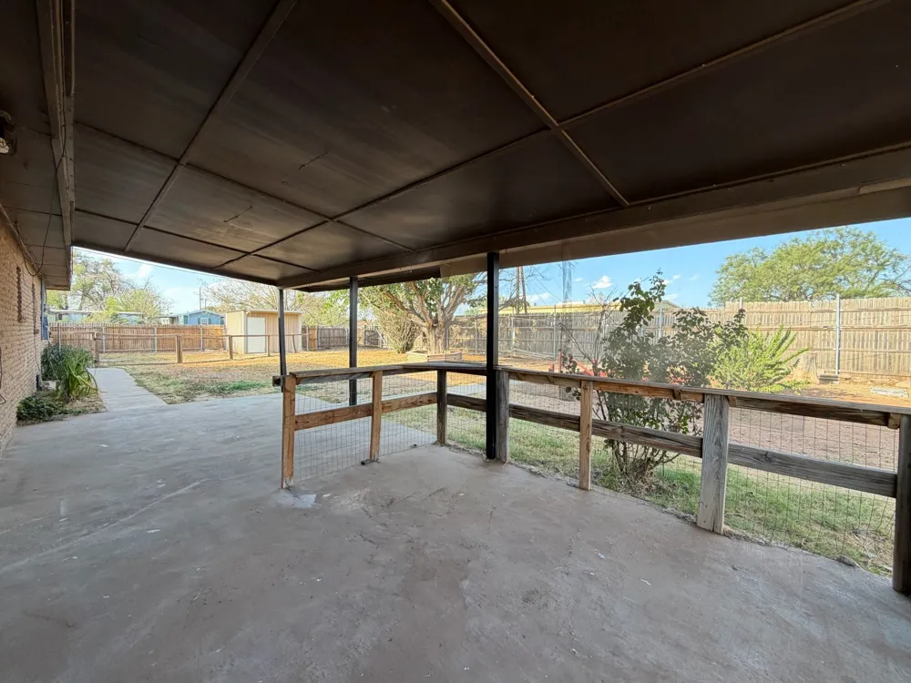 5211 Longshore Drive Big Spring, TX 79720