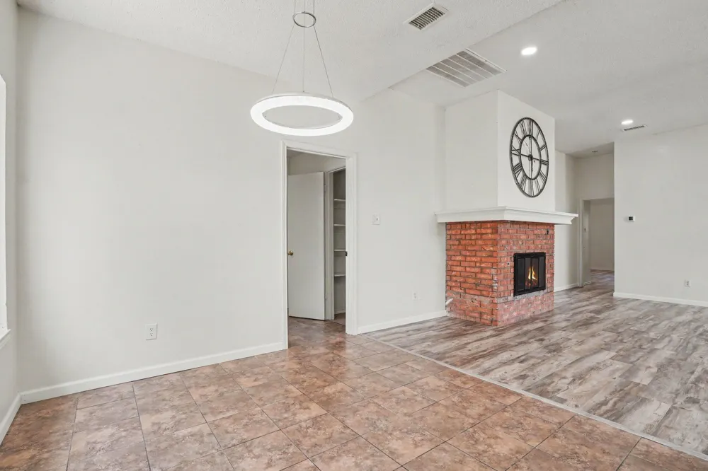 4002 Tropic Lane Rowlett, TX 75088
