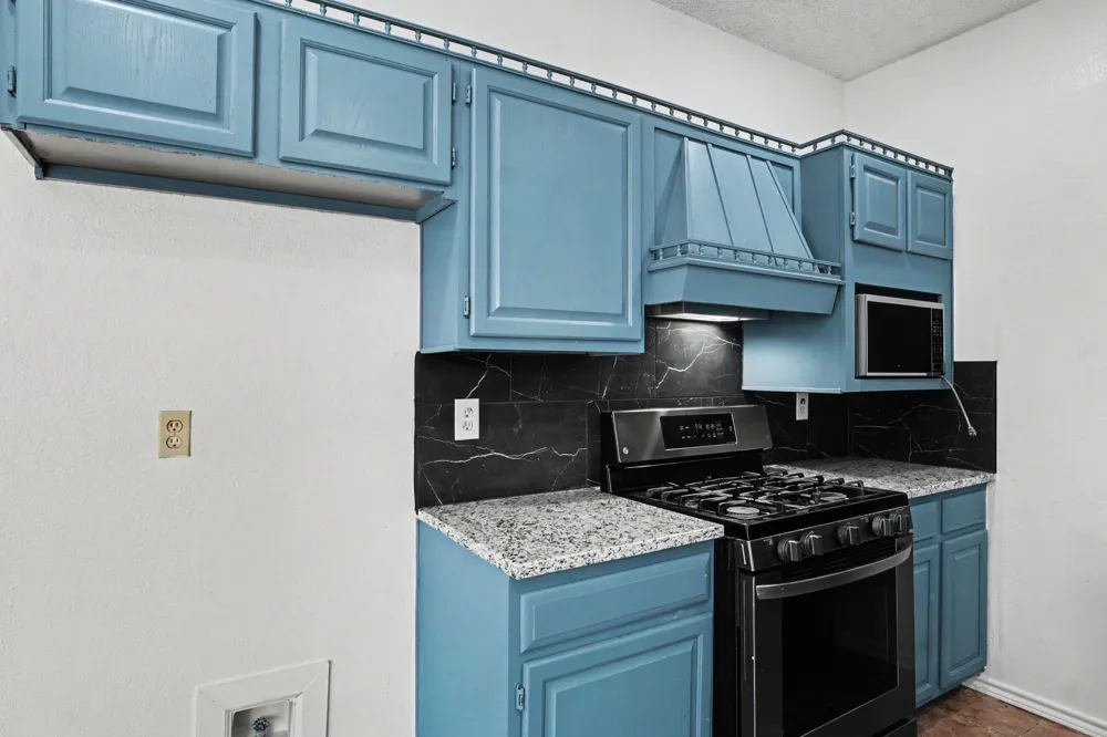 4002 Tropic Lane Rowlett, TX 75088