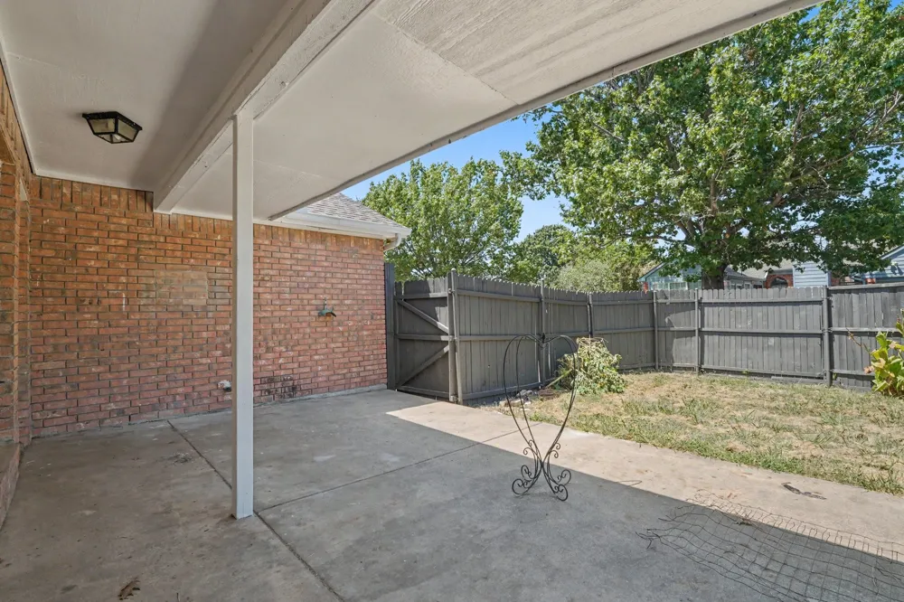4002 Tropic Lane Rowlett, TX 75088