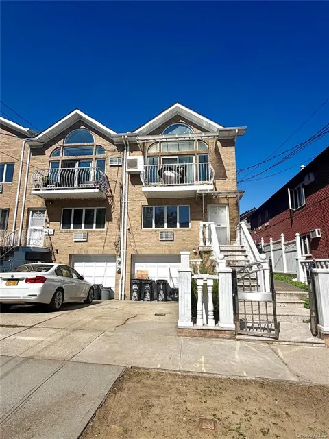 4370 160th Street #1FL