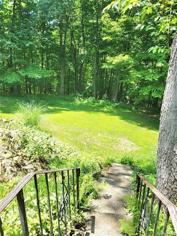 2836 Route 94 Washingtonville, NY 10992