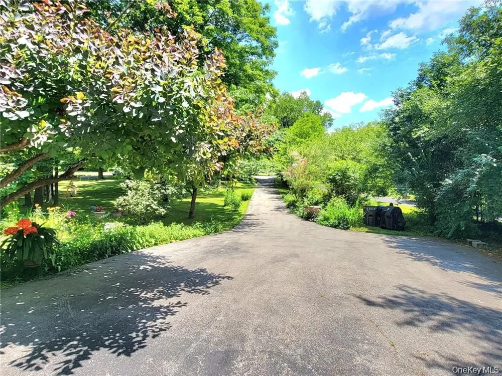 2836 Route 94 Washingtonville, NY 10992
