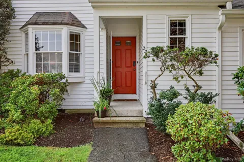 23 Briar Court