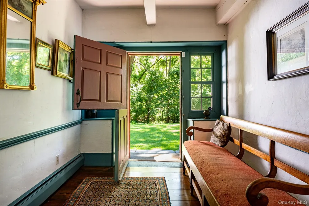 21 Old Route 9 Call Listing Agent, NY 12173