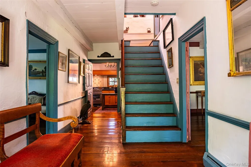 21 Old Route 9 Call Listing Agent, NY 12173