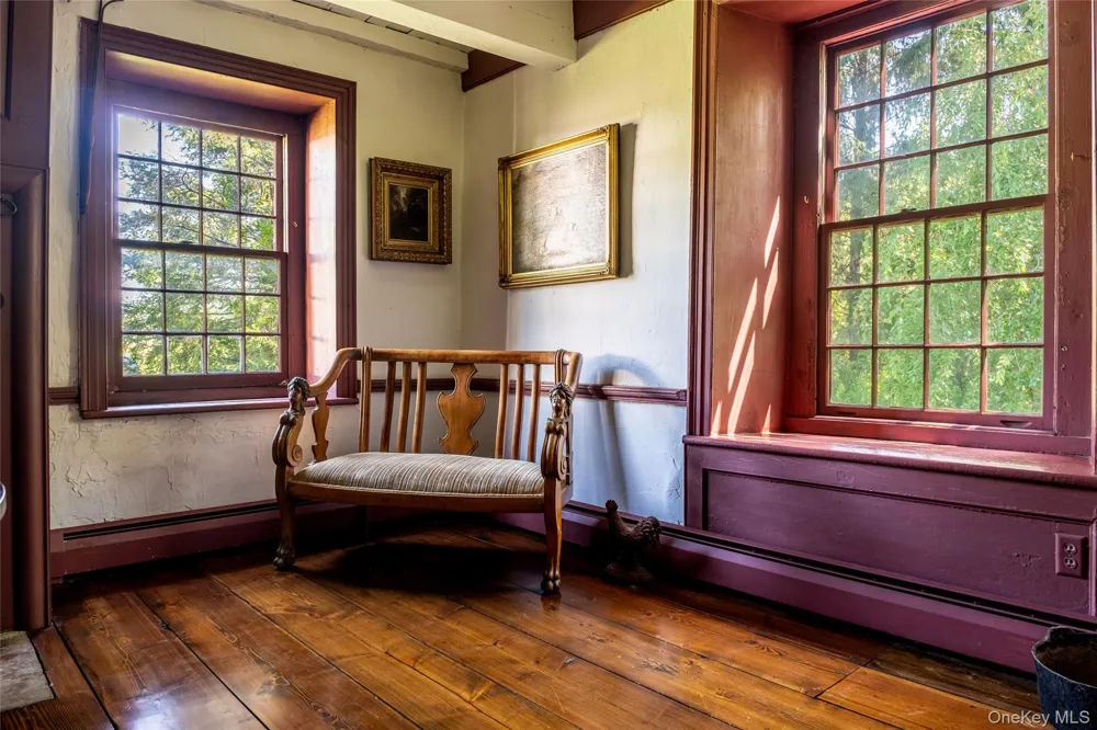 21 Old Route 9 Call Listing Agent, NY 12173