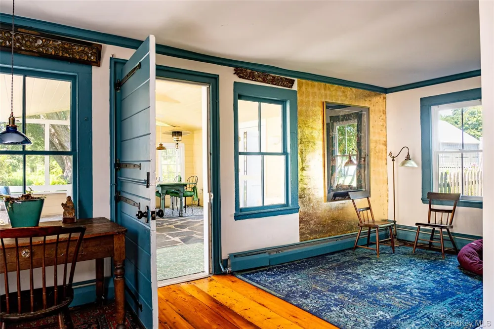 21 Old Route 9 Call Listing Agent, NY 12173