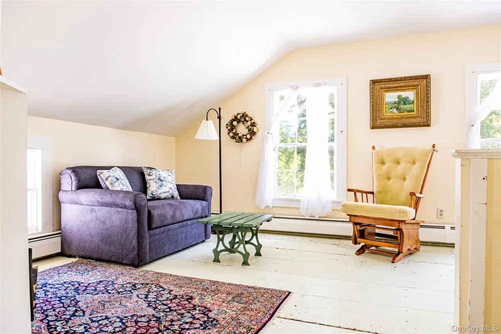 21 Old Route 9 Call Listing Agent, NY 12173