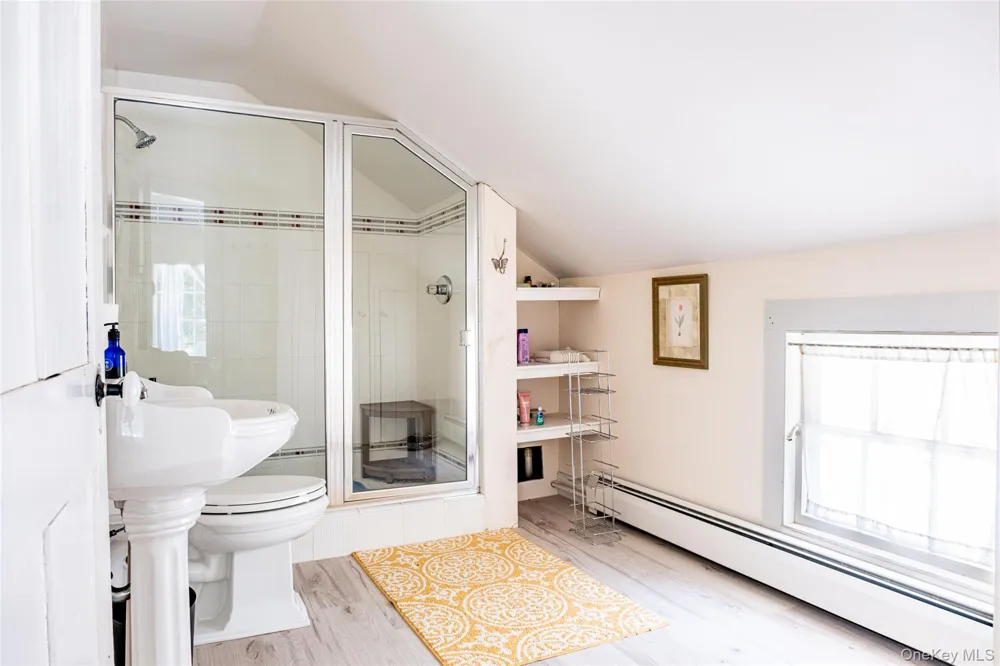 21 Old Route 9 Call Listing Agent, NY 12173