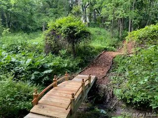 21 Old Route 9 Call Listing Agent, NY 12173