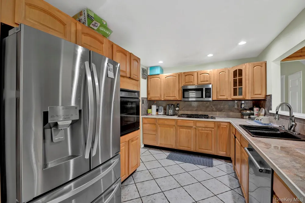 1537 Madison Street Elmont, NY 11003