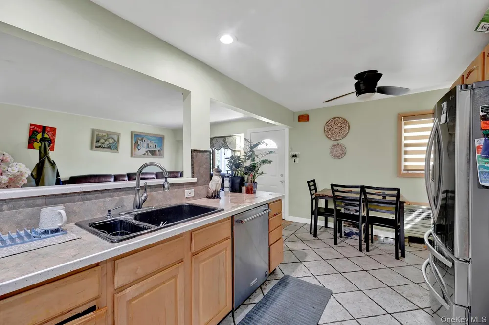 1537 Madison Street Elmont, NY 11003