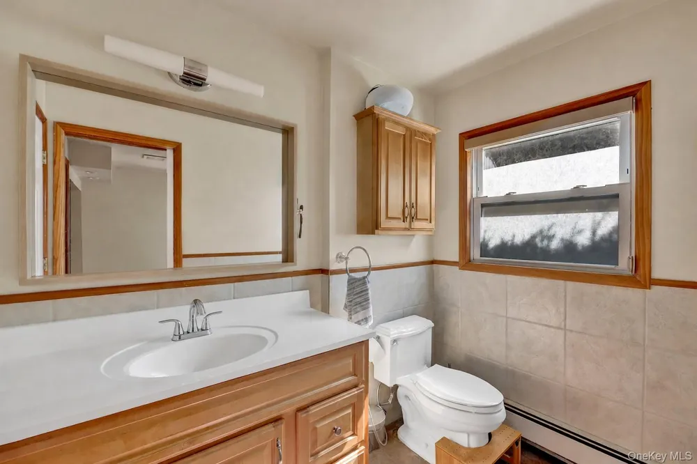 1537 Madison Street Elmont, NY 11003