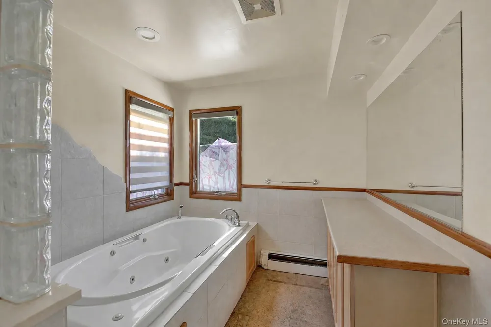1537 Madison Street Elmont, NY 11003