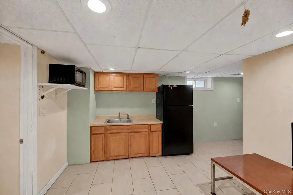 1537 Madison Street Elmont, NY 11003