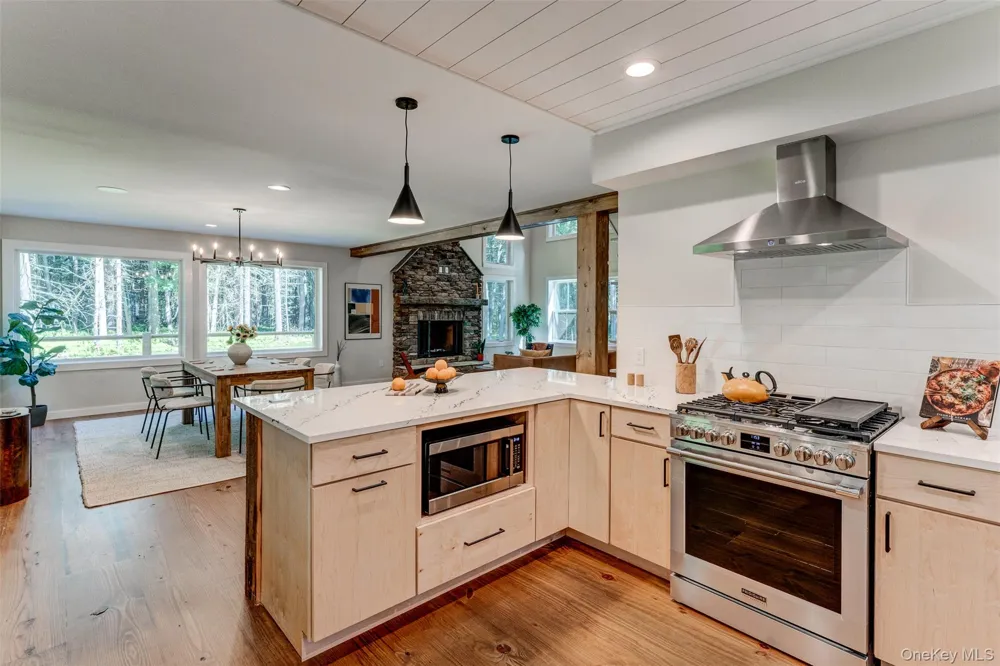 76 Timber Lake Drive Yulan, NY 12792