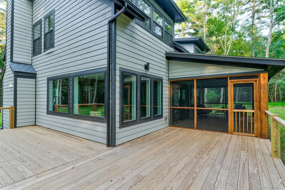 76 Timber Lake Drive Yulan, NY 12792