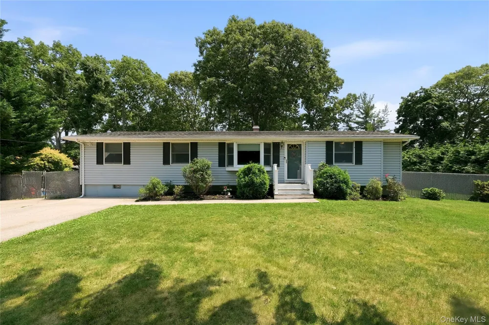 3 Herd Lane East Setauket, NY 11733