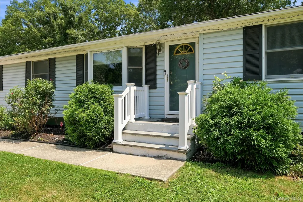 3 Herd Lane East Setauket, NY 11733
