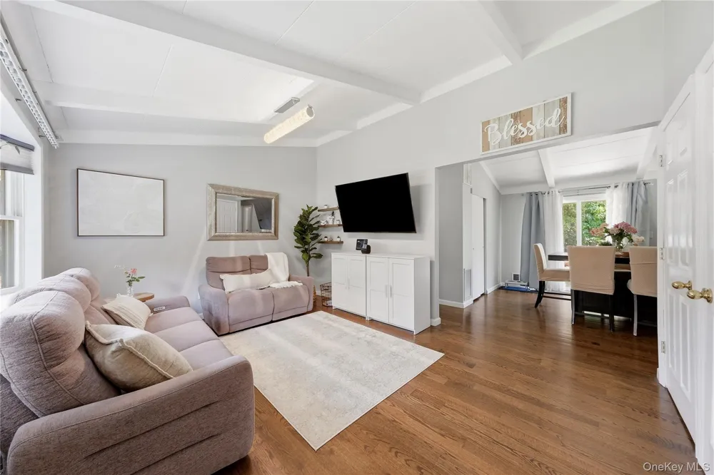3 Herd Lane East Setauket, NY 11733