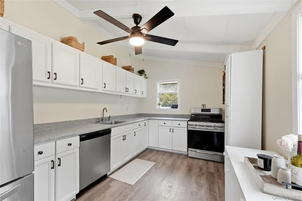3 Herd Lane East Setauket, NY 11733