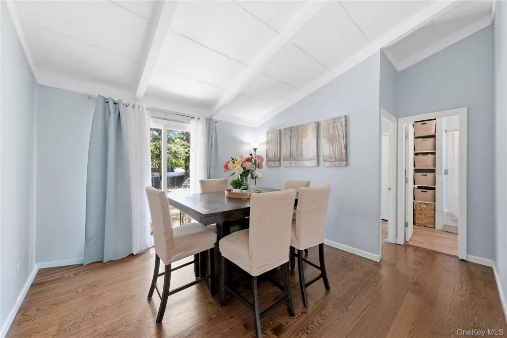 3 Herd Lane East Setauket, NY 11733