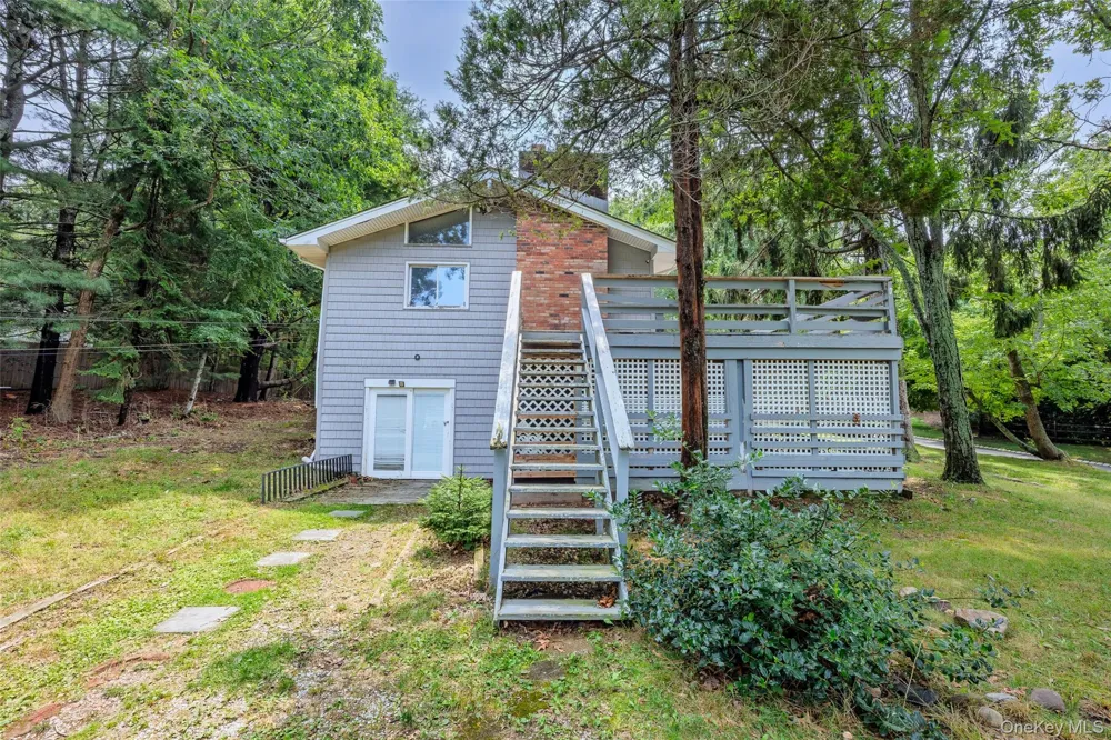 142 Fish Cove Road Southampton, NY 11968
