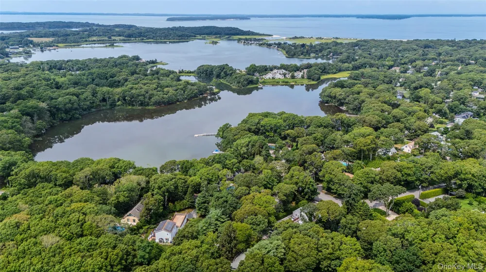 142 Fish Cove Road Southampton, NY 11968