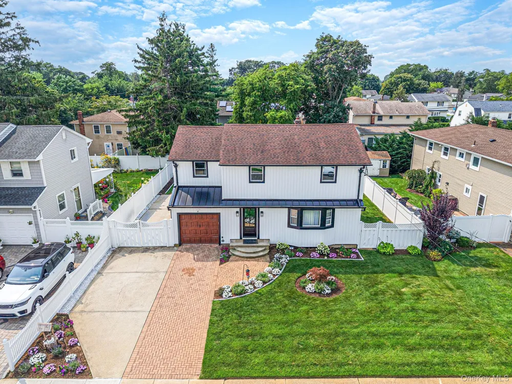 95 Colonial Drive Massapequa, NY 11758