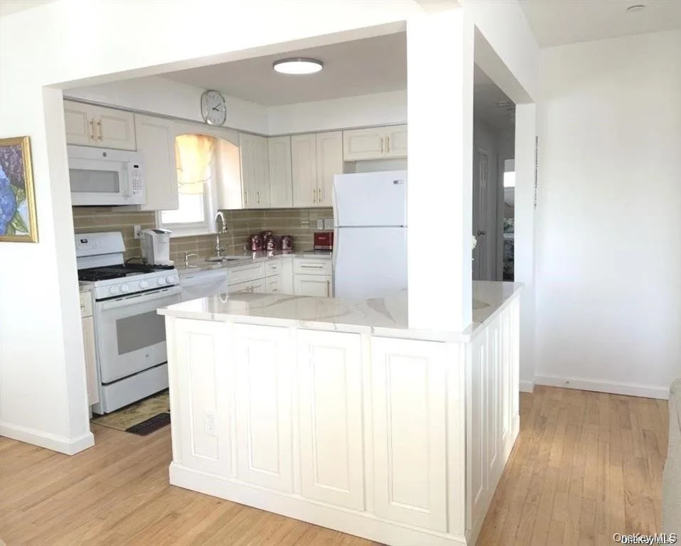 24 Virginia Avenue #Top Long Beach, NY 11561