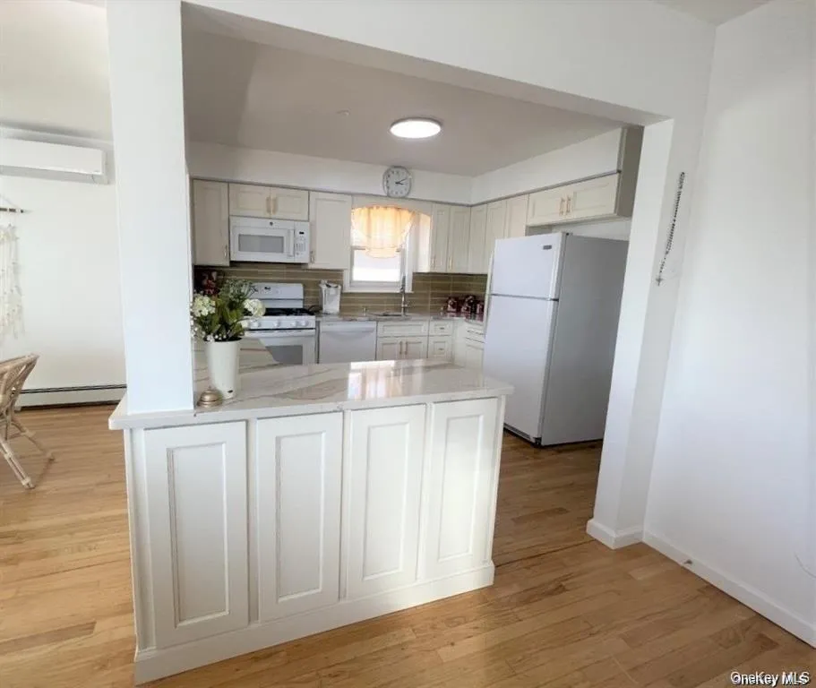 24 Virginia Avenue #Top Long Beach, NY 11561