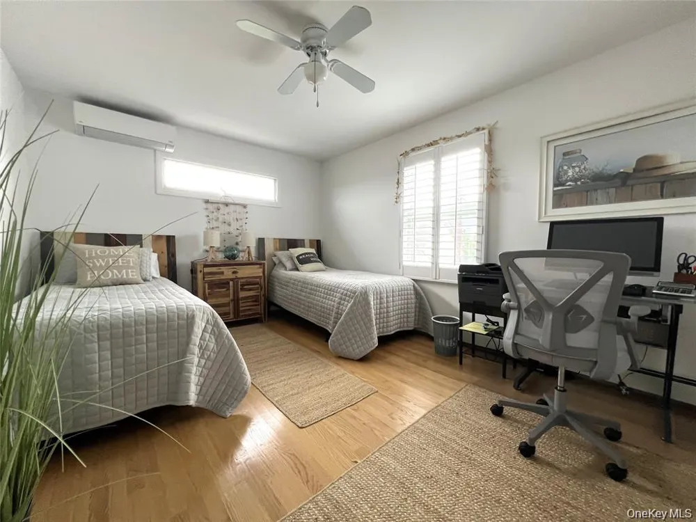 24 Virginia Avenue #Top Long Beach, NY 11561