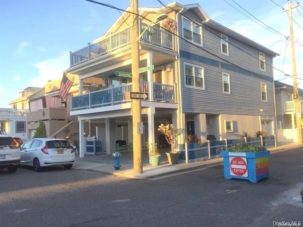 24 Virginia Avenue #Top Long Beach, NY 11561