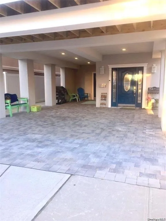 24 Virginia Avenue #Top Long Beach, NY 11561