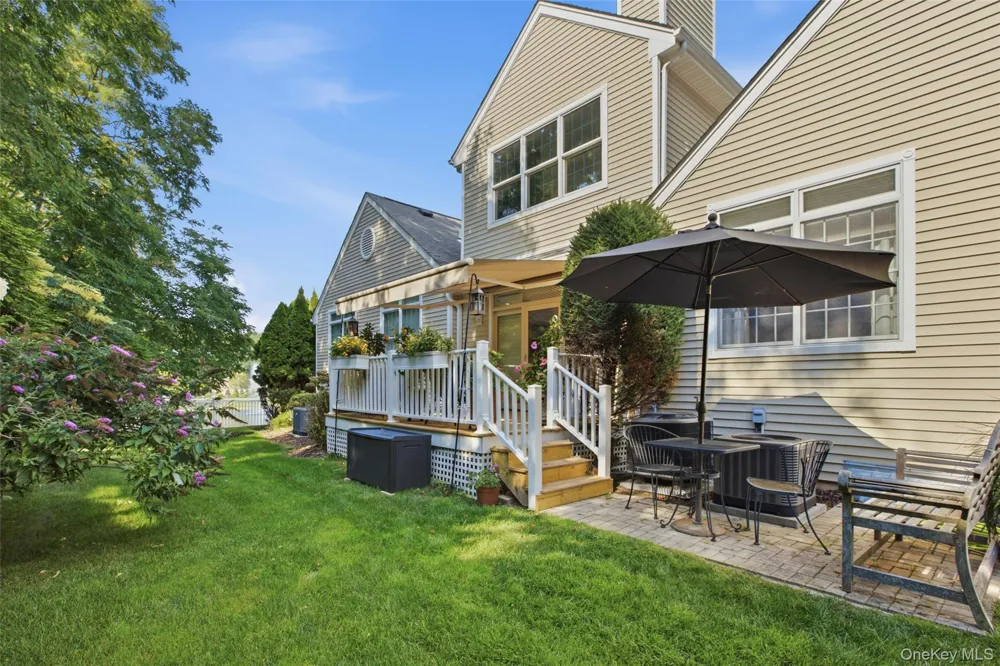 2 Emilys Way East Setauket, NY 11733