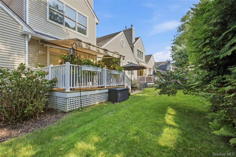 2 Emilys Way East Setauket, NY 11733