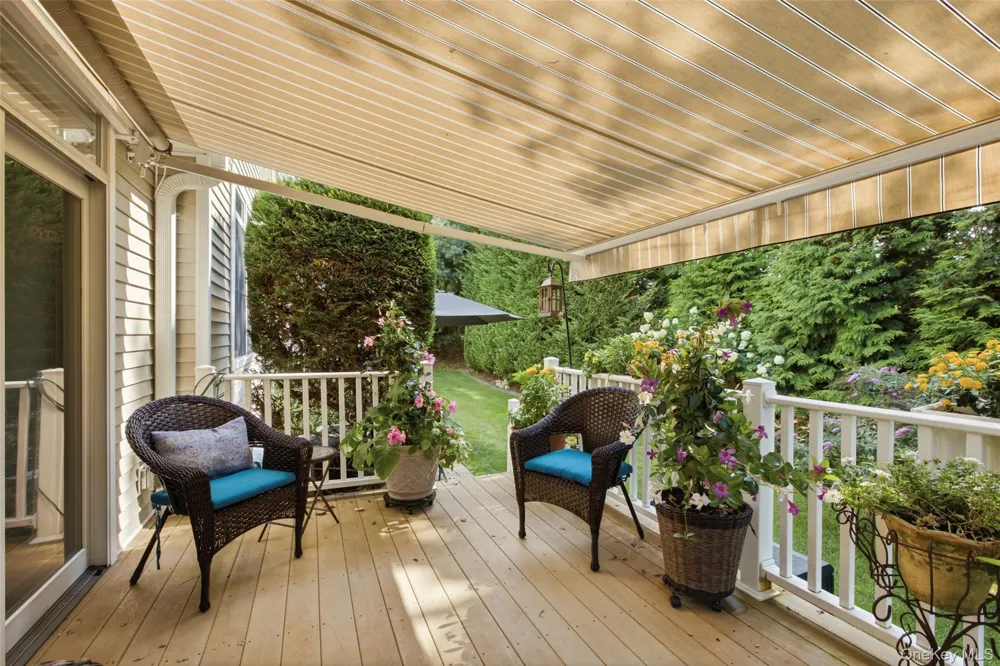 2 Emilys Way East Setauket, NY 11733