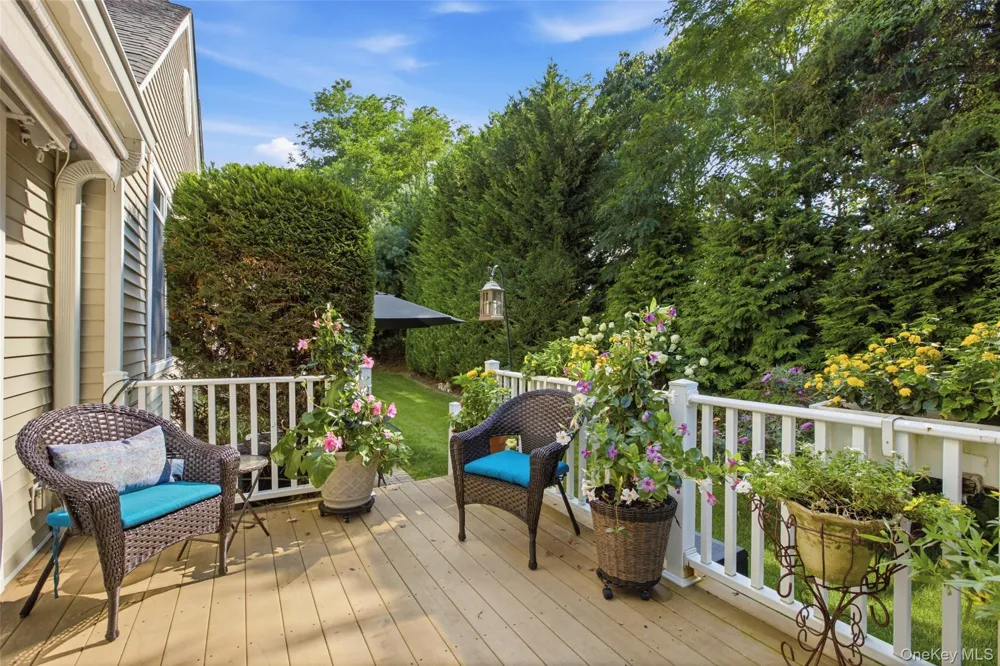 2 Emilys Way East Setauket, NY 11733