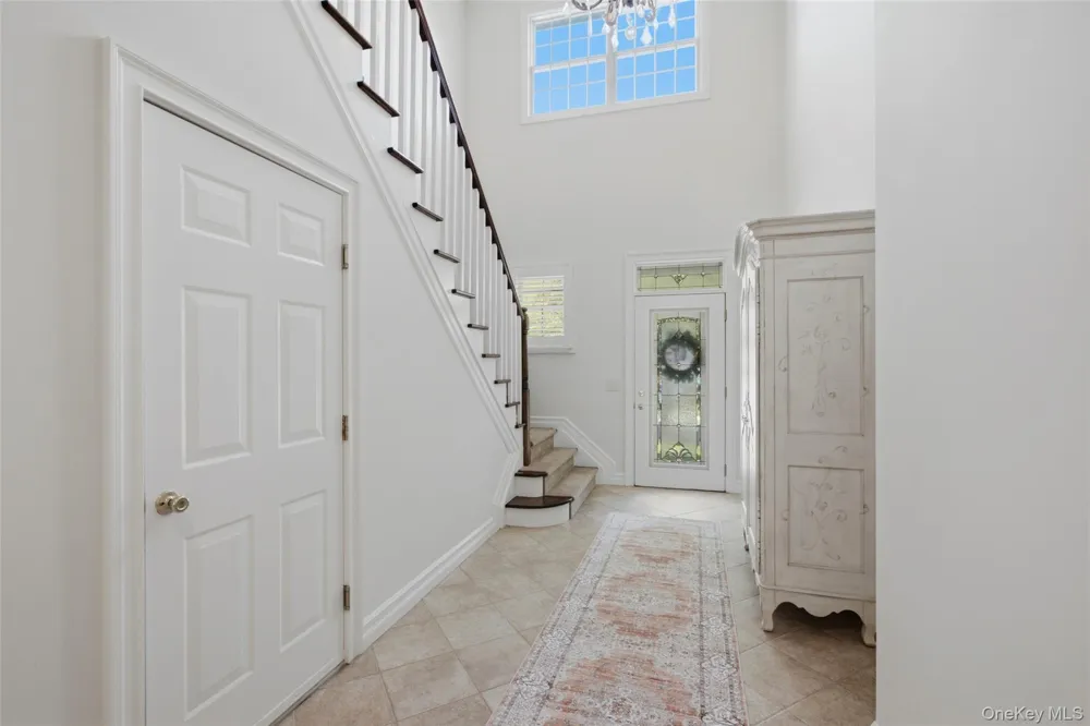 2 Emilys Way East Setauket, NY 11733