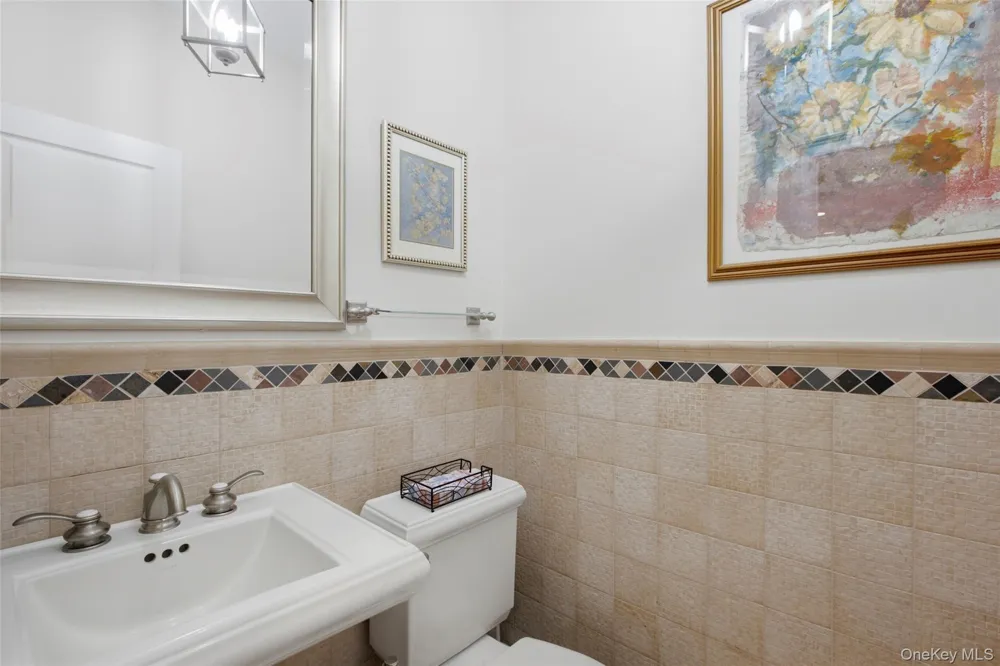 2 Emilys Way East Setauket, NY 11733